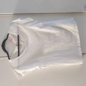 Flutter Sleeve Top *NWOT*